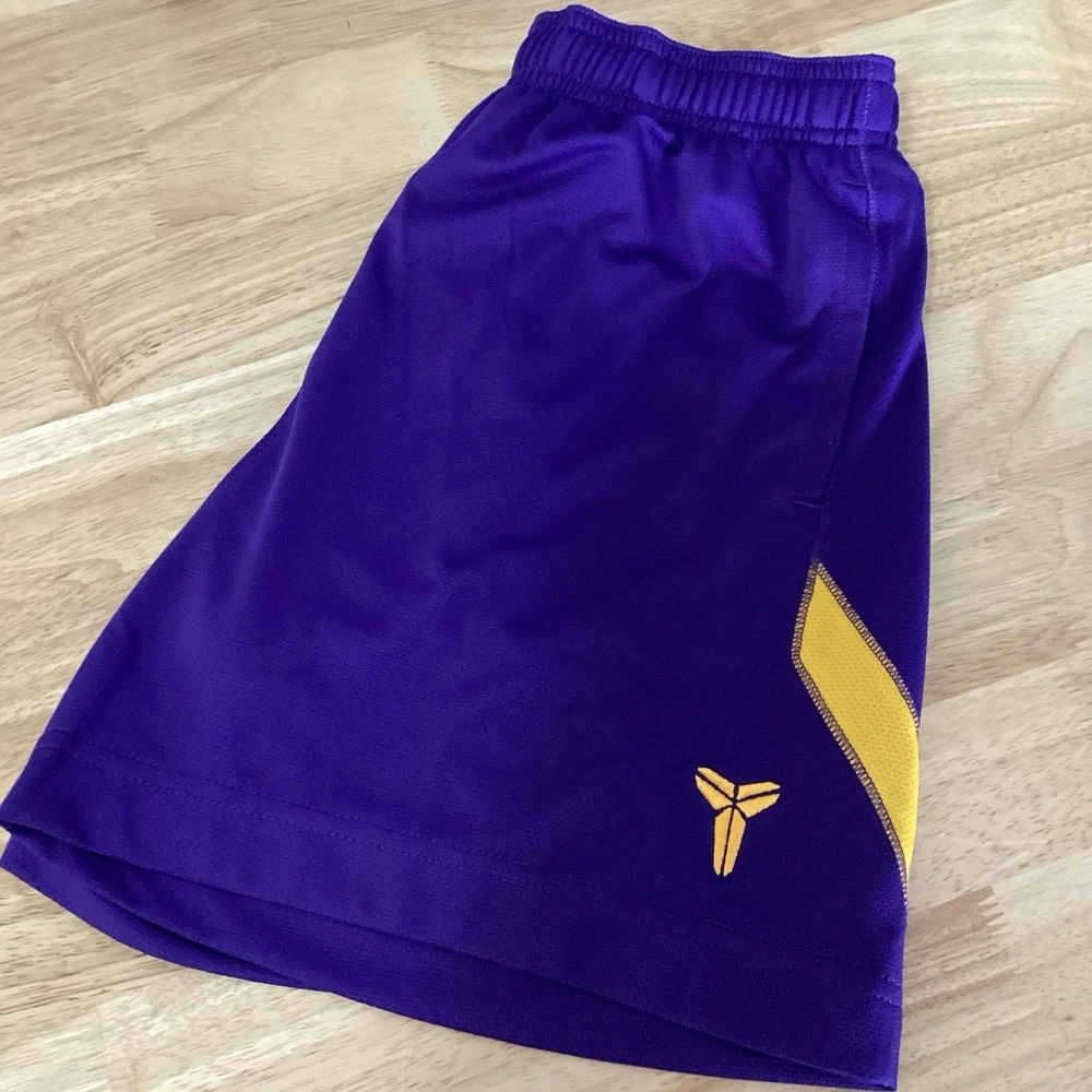 NWT Nike‎ Big kids Kobe Dri-Fit Athletic Shorts Purple/gold Medium
